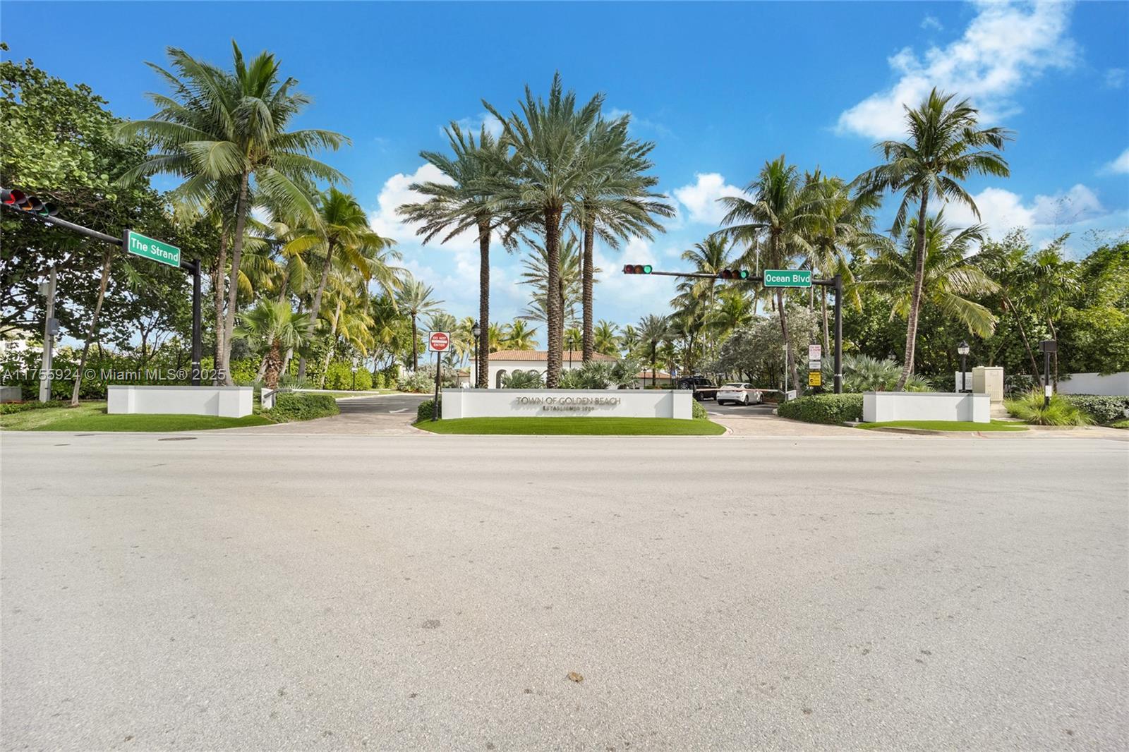 278 S Island Dr
