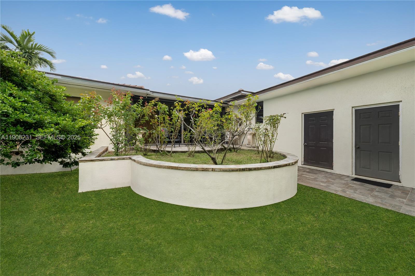 145 Harbour Way