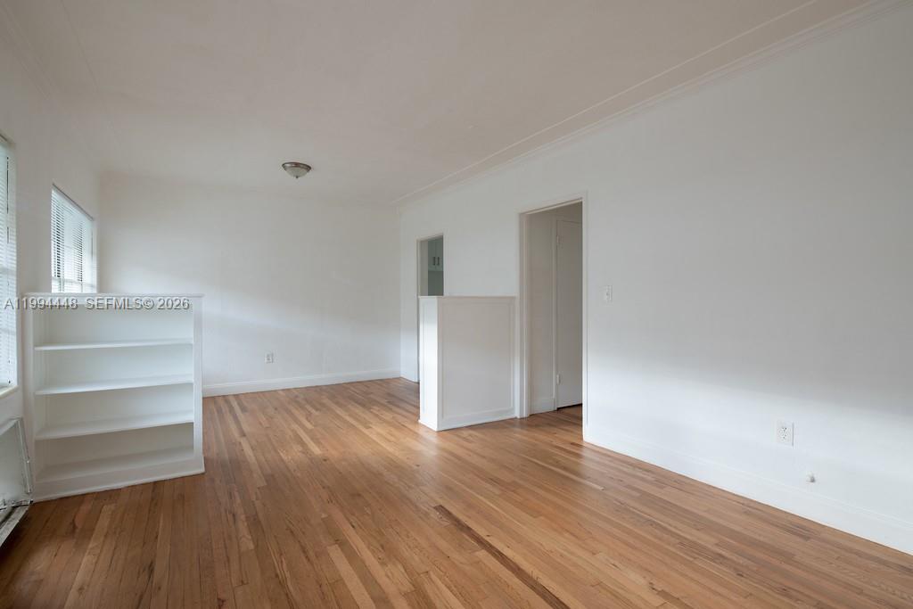 974 Biarritz Dr # 15