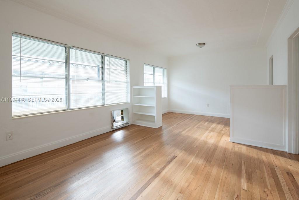 974 Biarritz Dr # 15