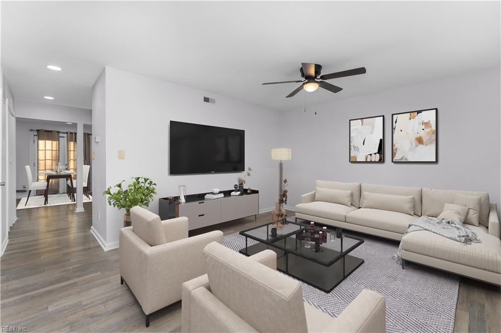 389 Jury LN D