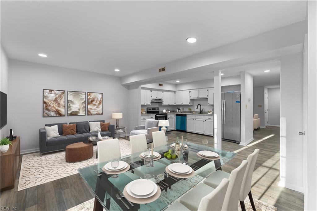 389 Jury LN D
