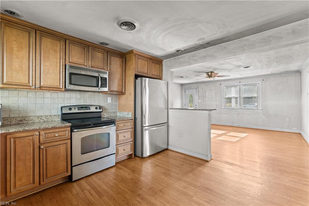 449 London Bridge RD