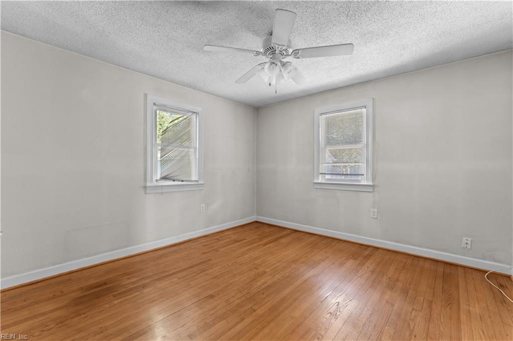 449 London Bridge RD