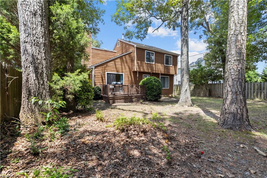 940 Jouett DR