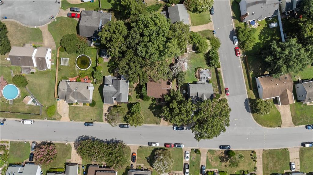 940 Jouett DR