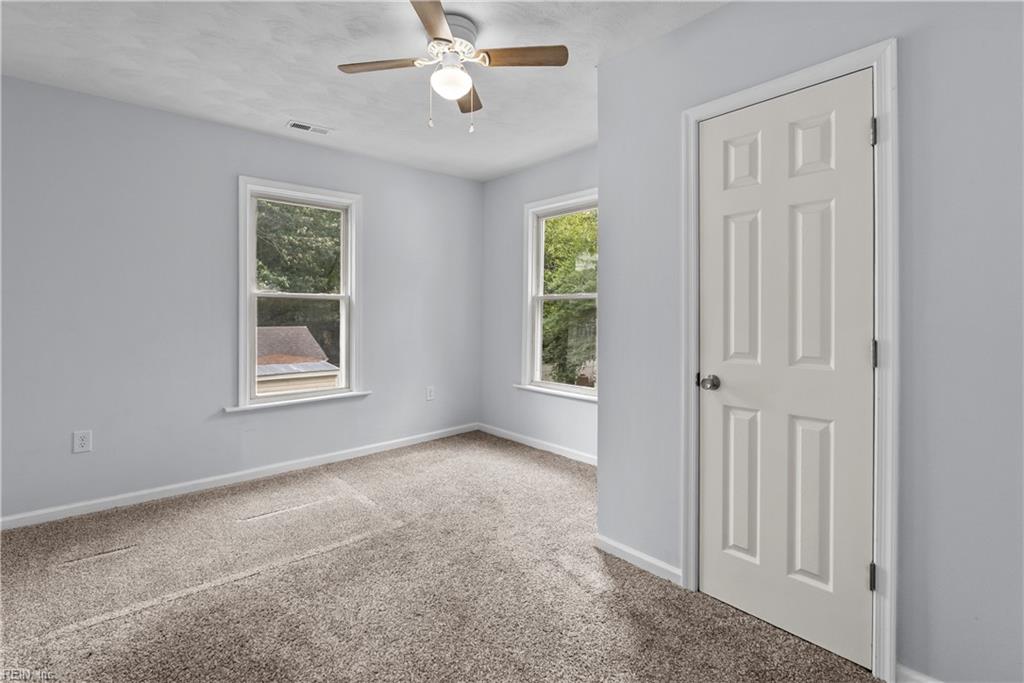 1514 Lansing AVE