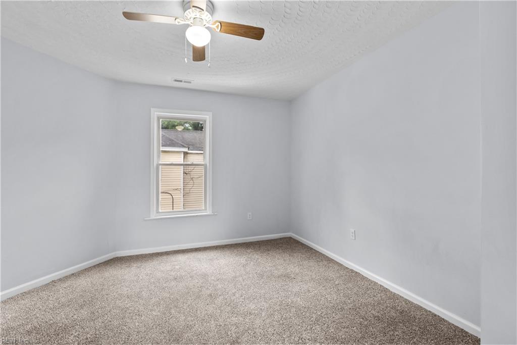 1514 Lansing AVE