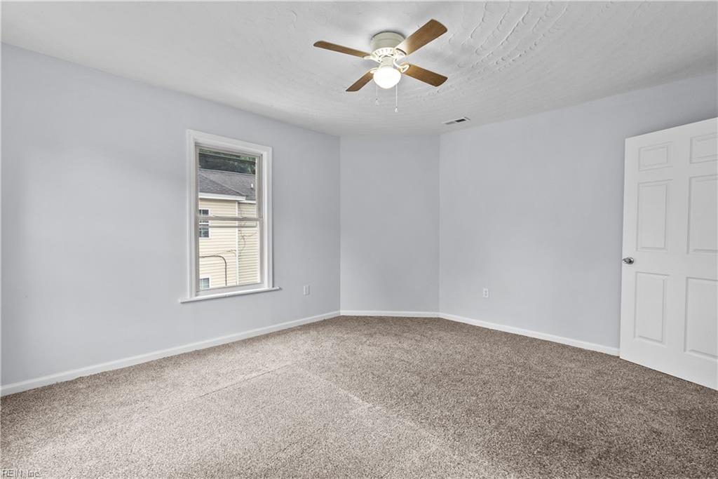 1514 Lansing AVE