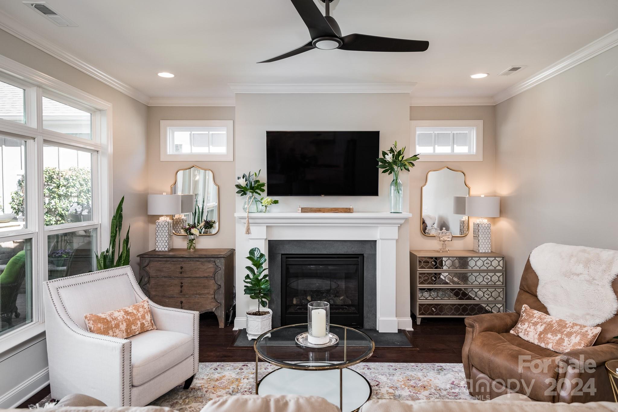 16108 Lakeside Loop Lane