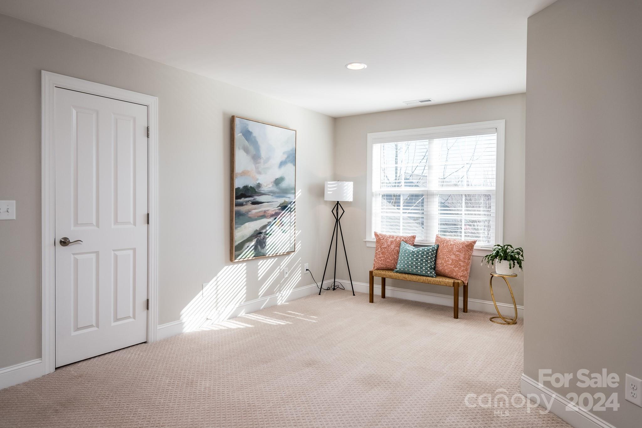 16108 Lakeside Loop Lane