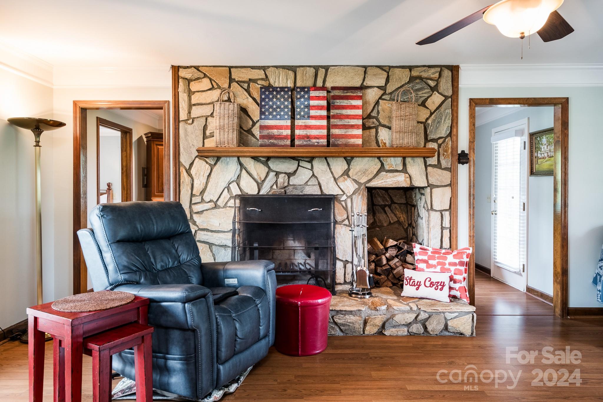 8698 Rocky River Road