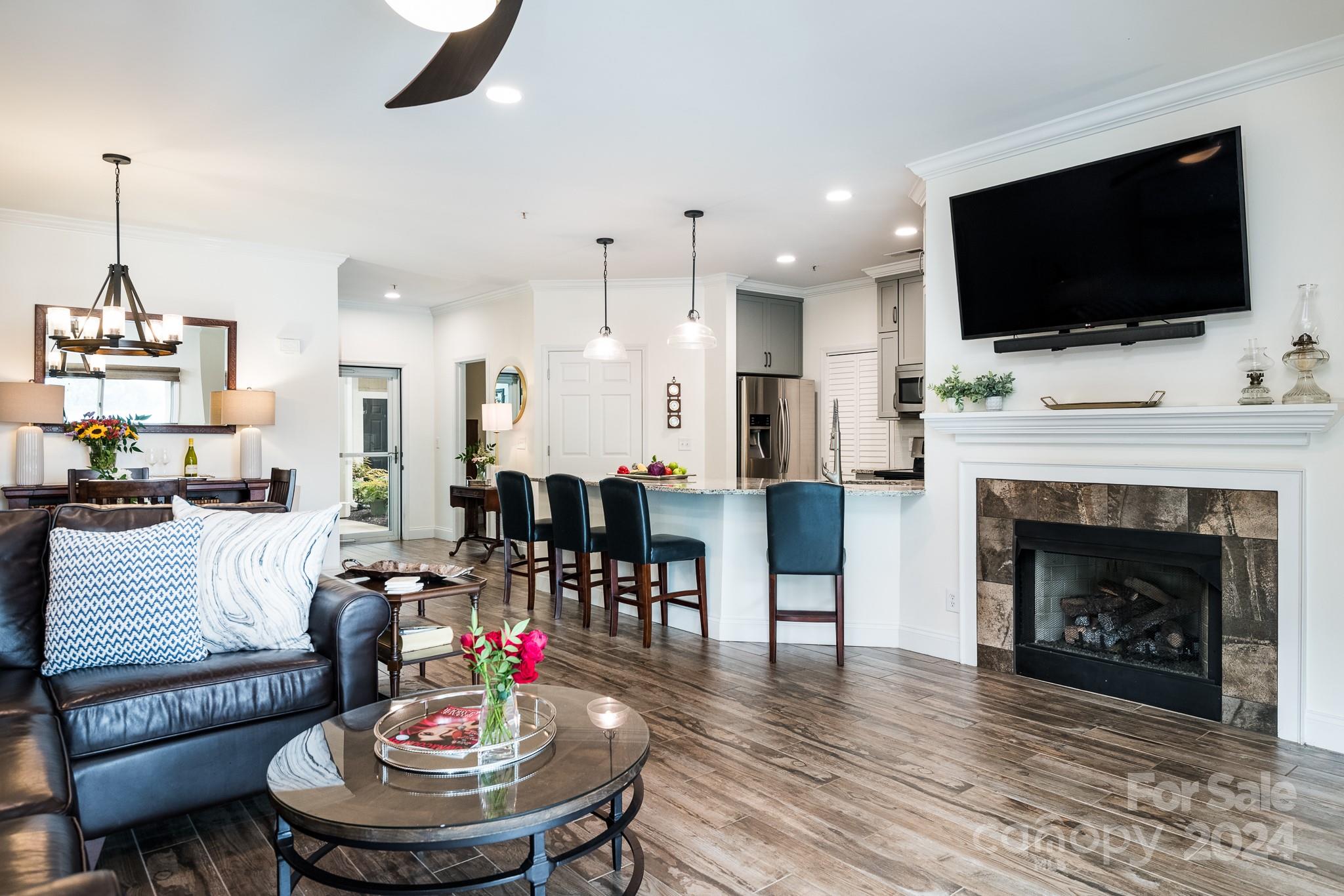 860 Jetton Street Unit: 64