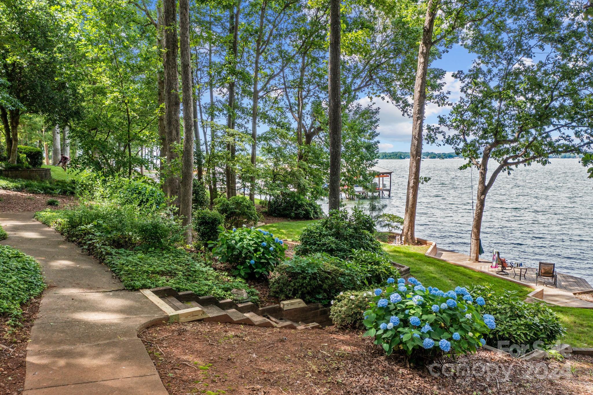 16116 North Point Road