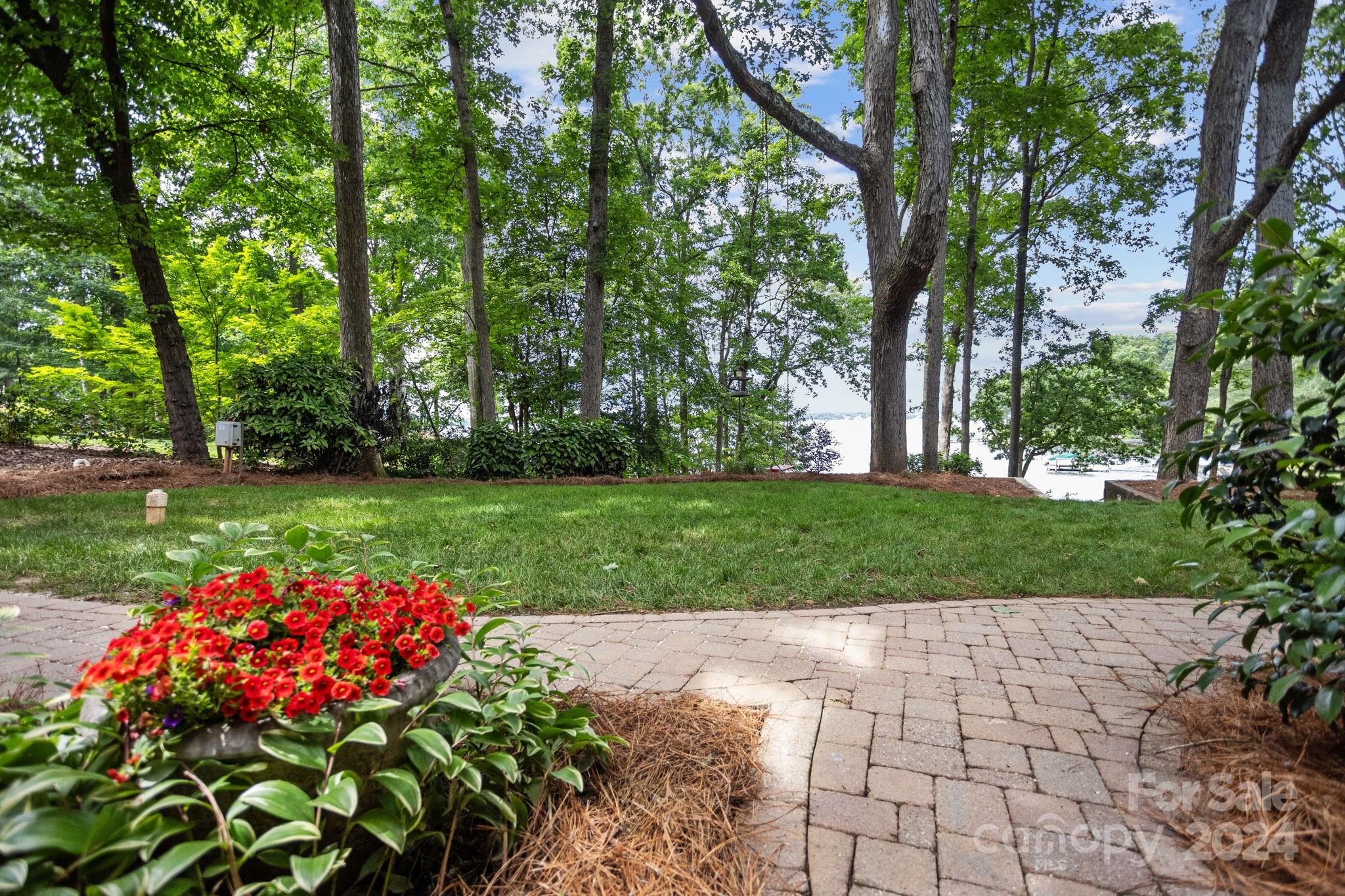 16116 North Point Road