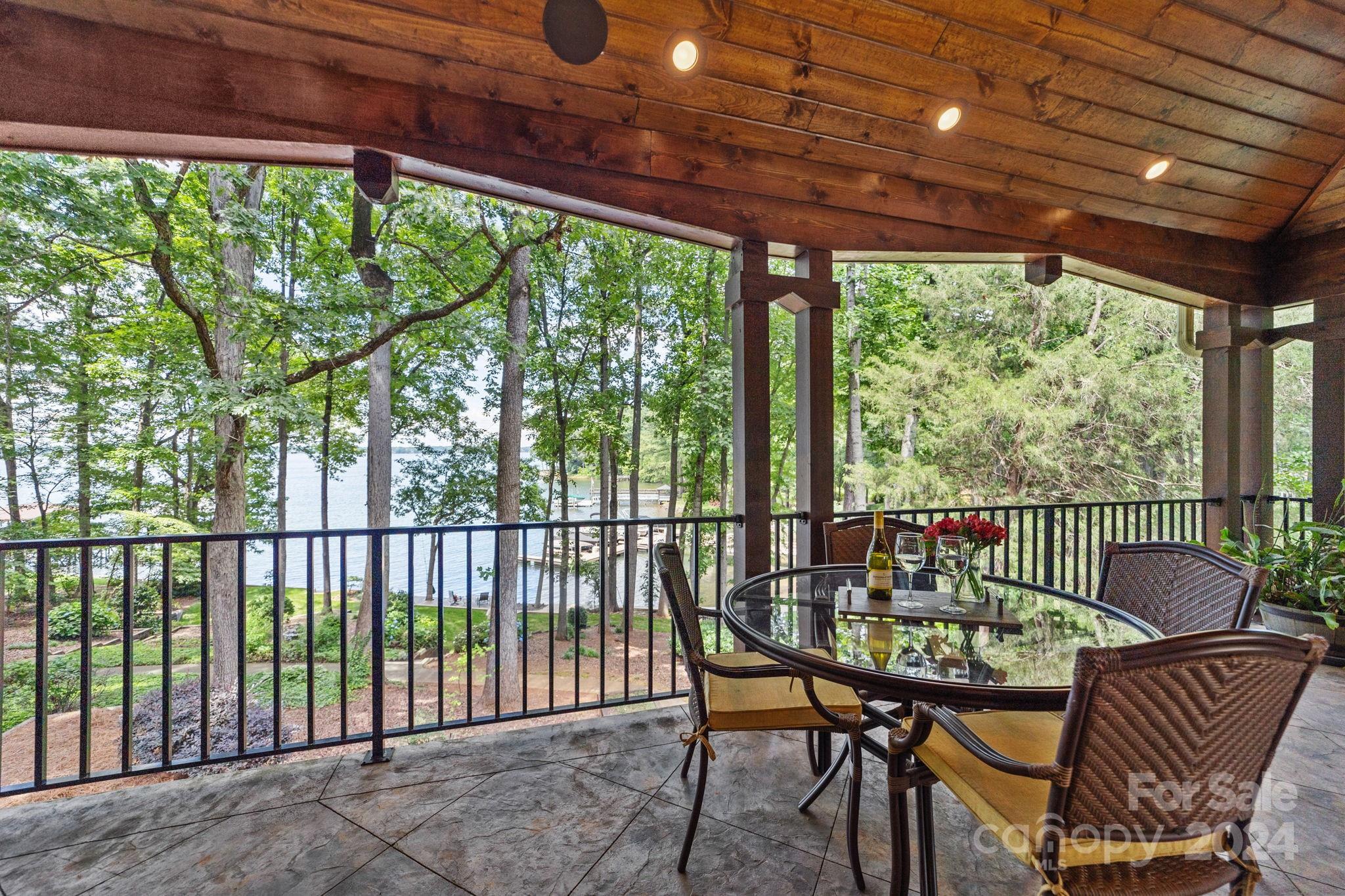 16116 North Point Road