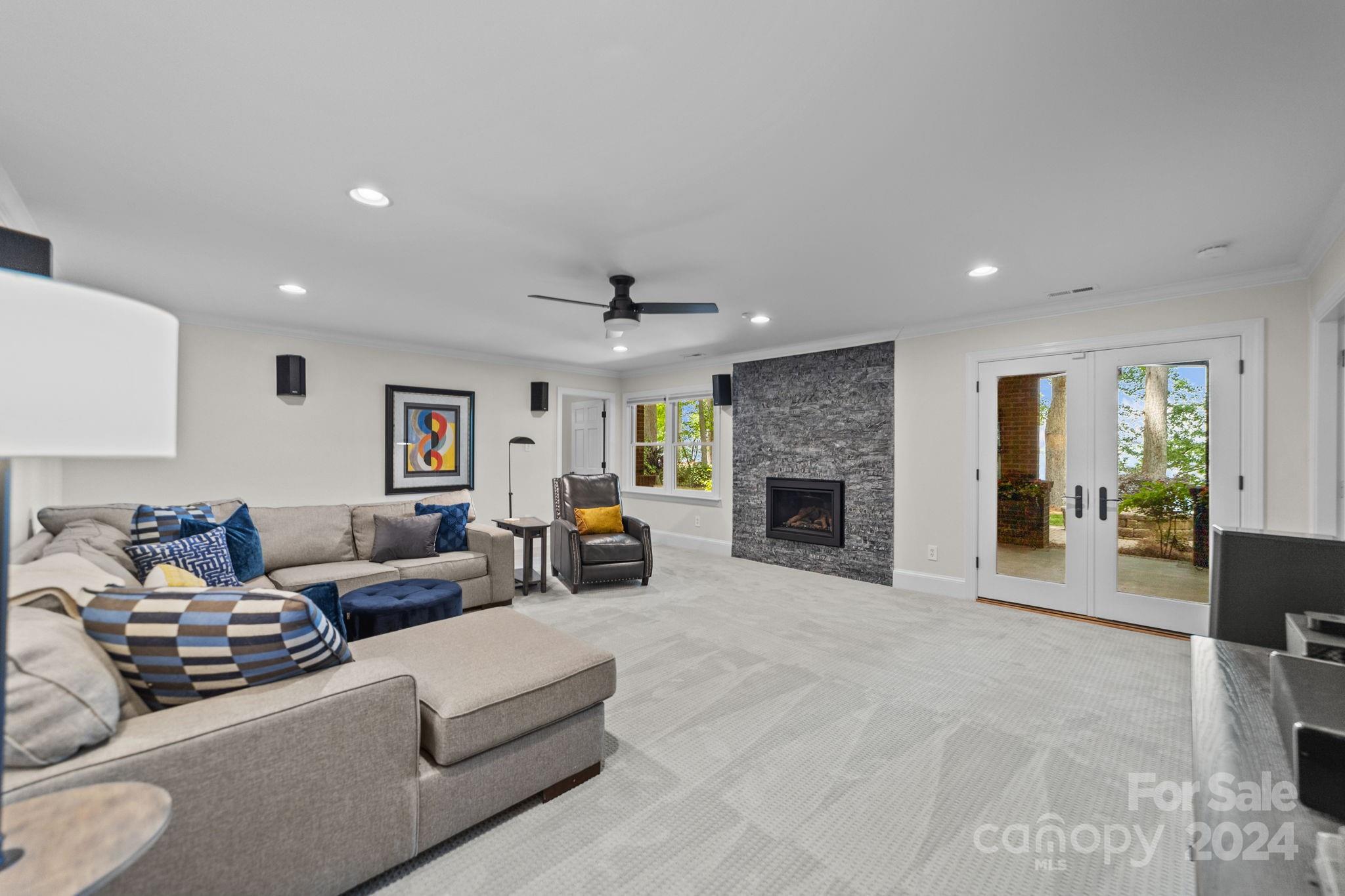 16116 North Point Road