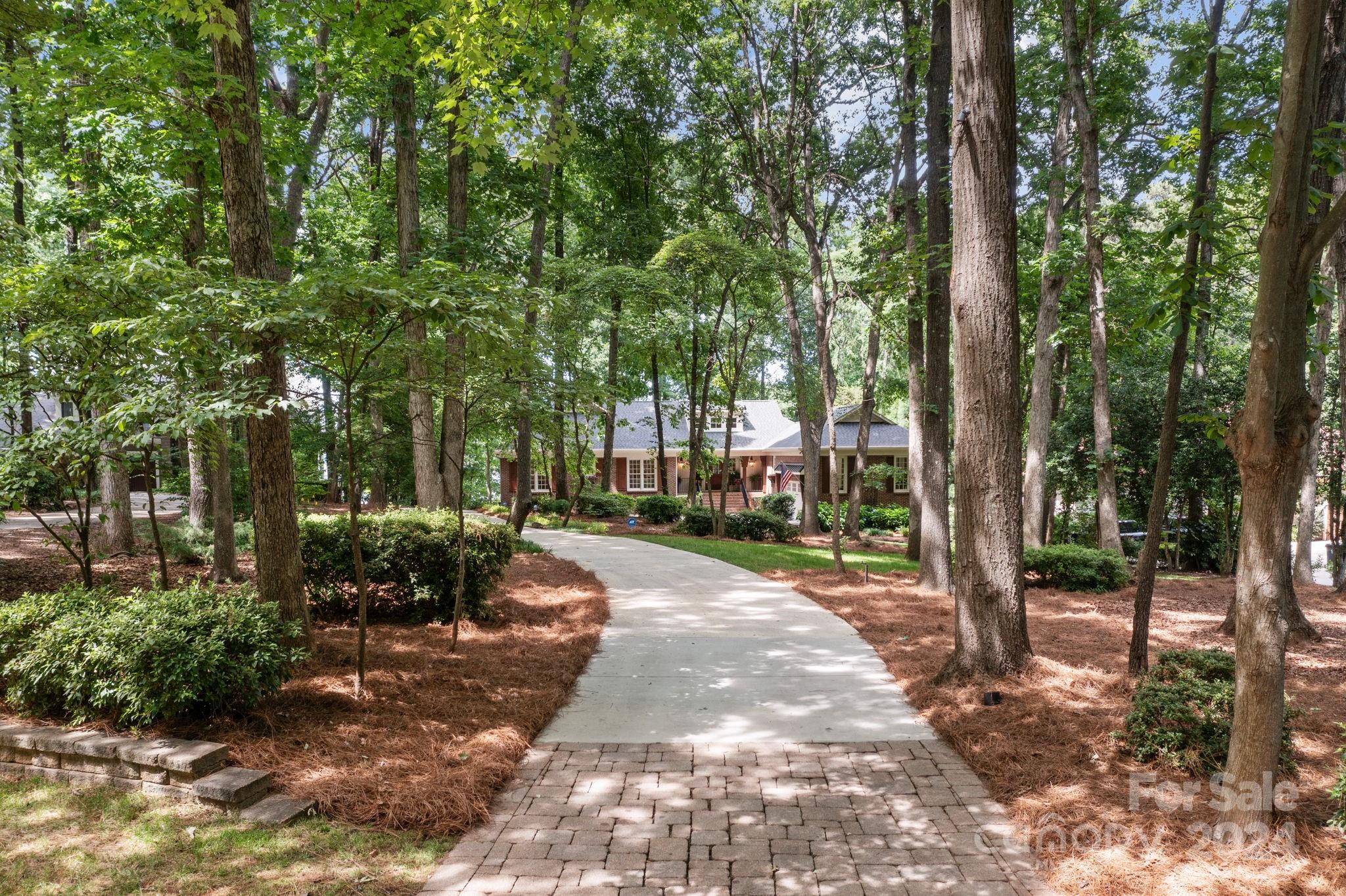 16116 North Point Road