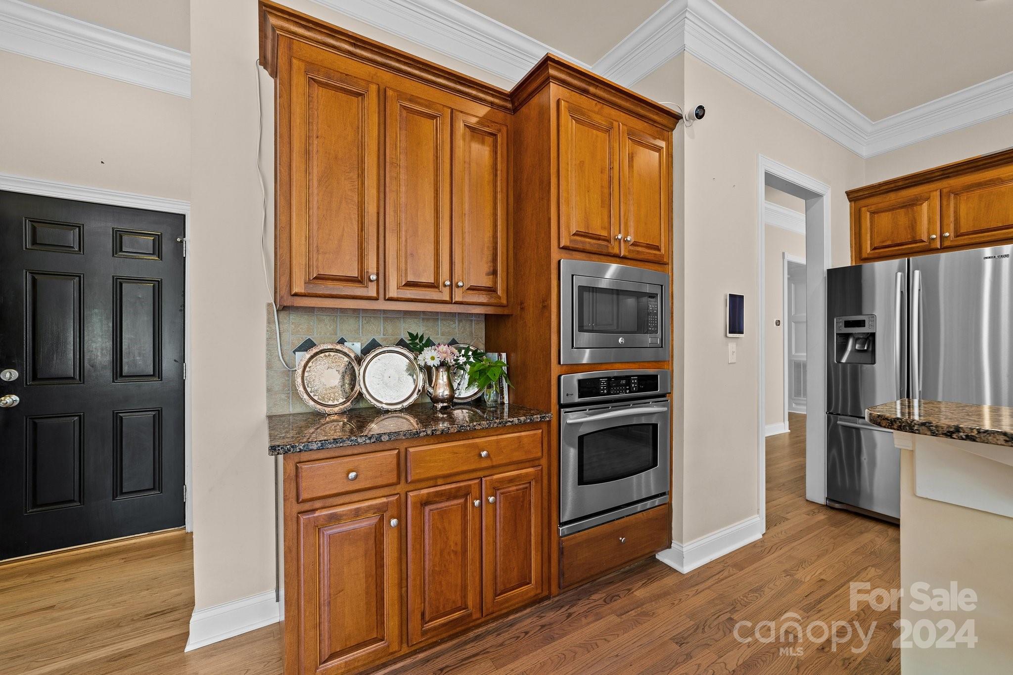 11310 Canoe Cove Lane