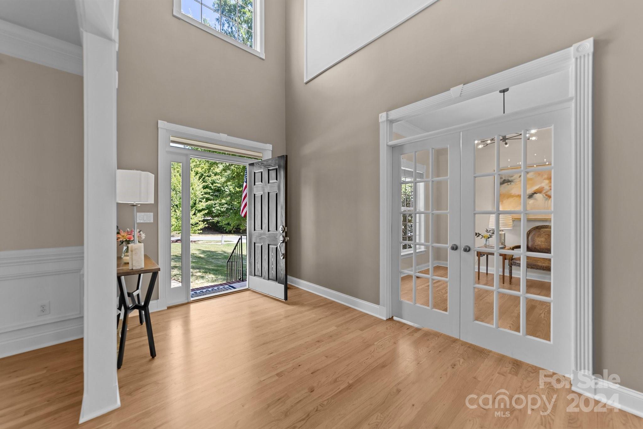 11310 Canoe Cove Lane