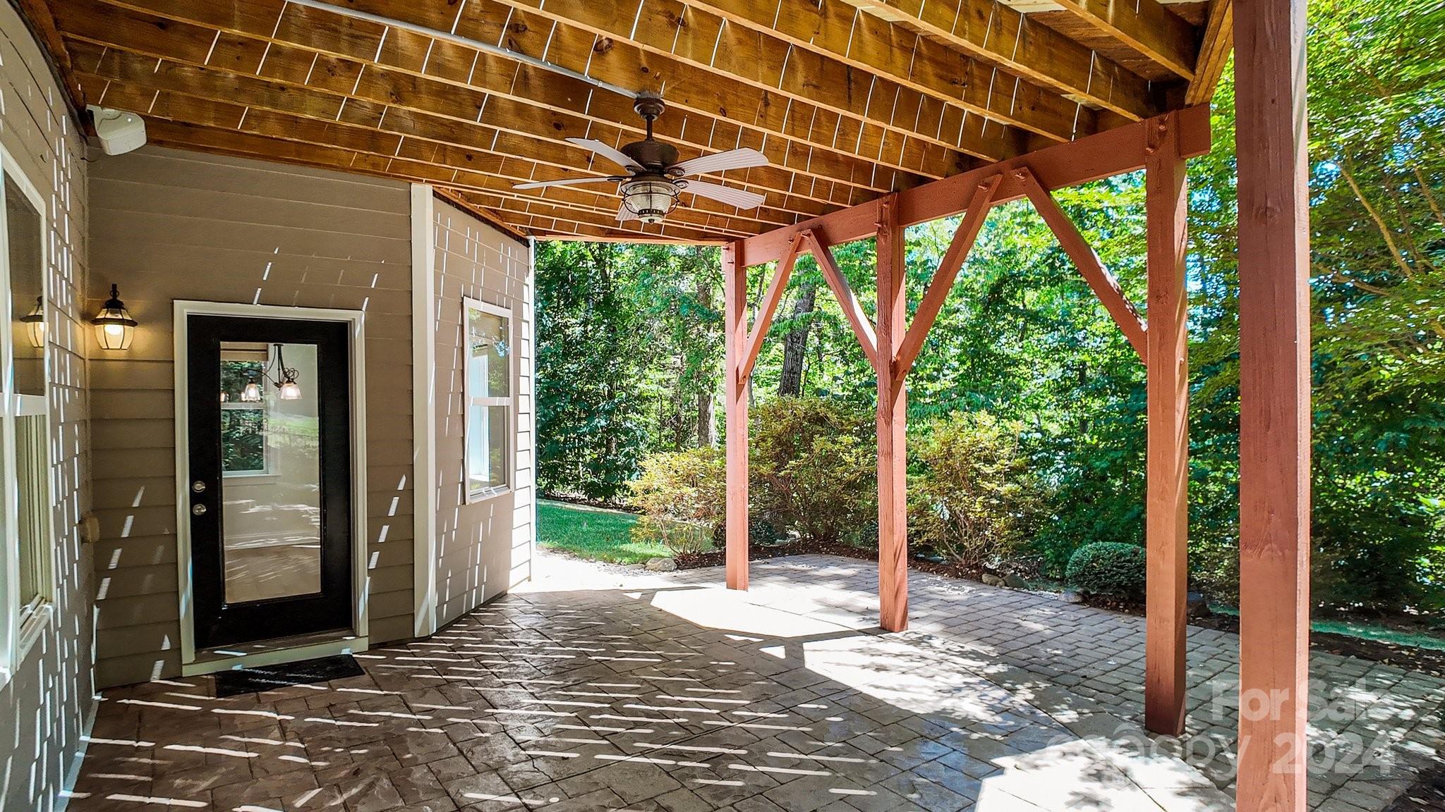 11310 Canoe Cove Lane