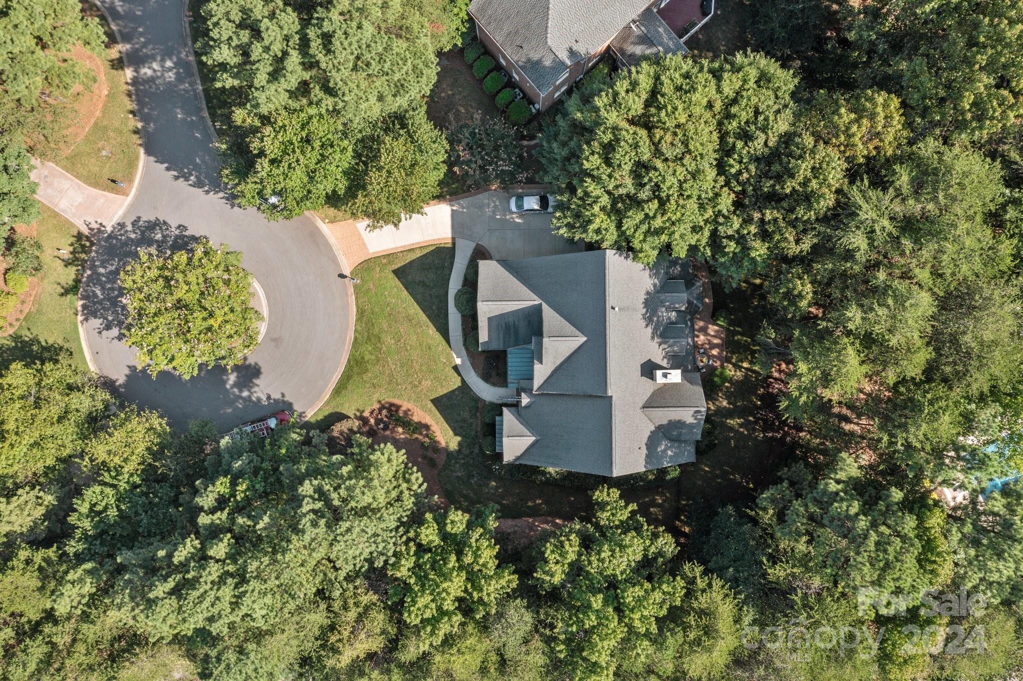 18807 Pentwater Court