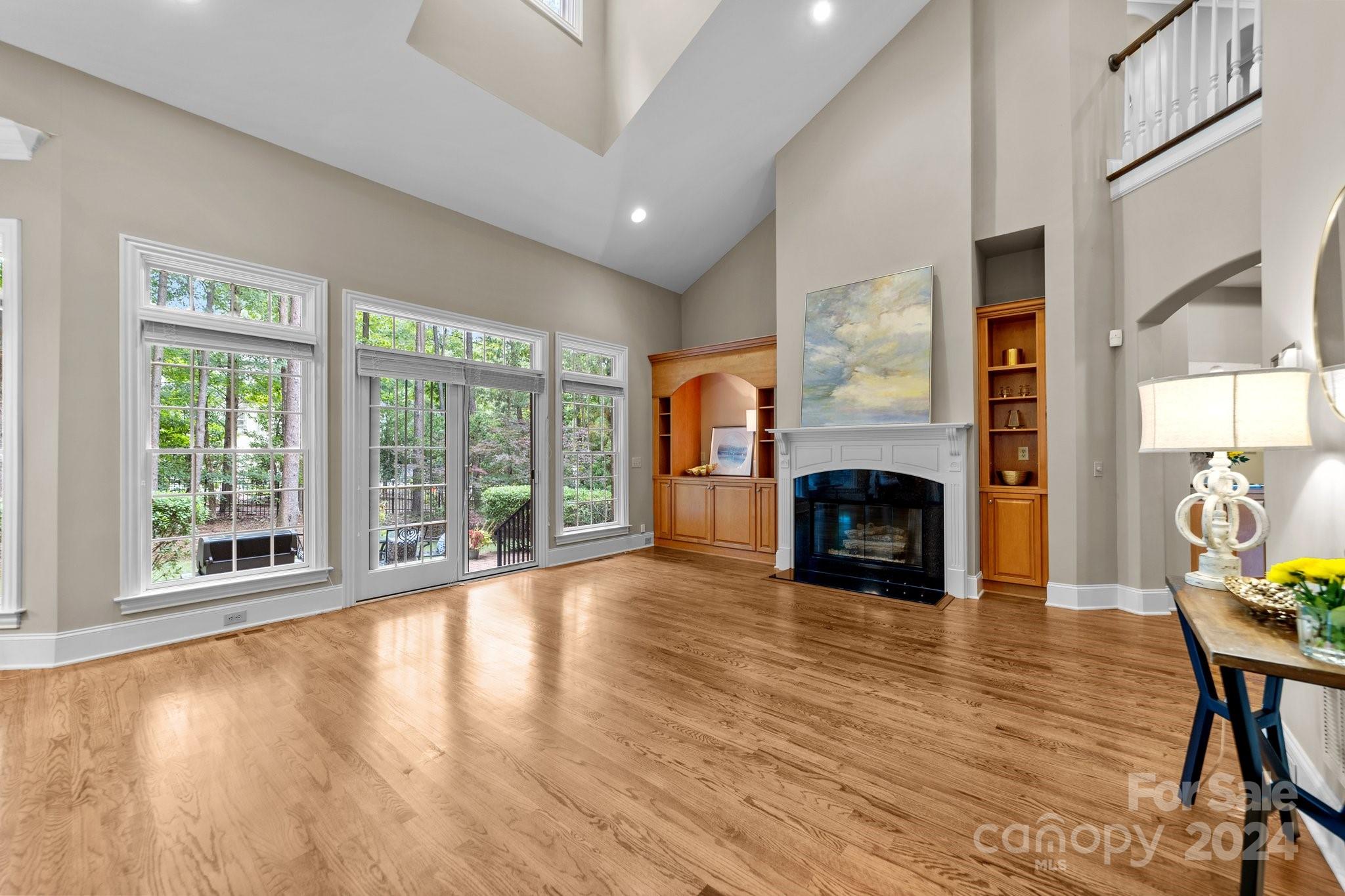 18807 Pentwater Court