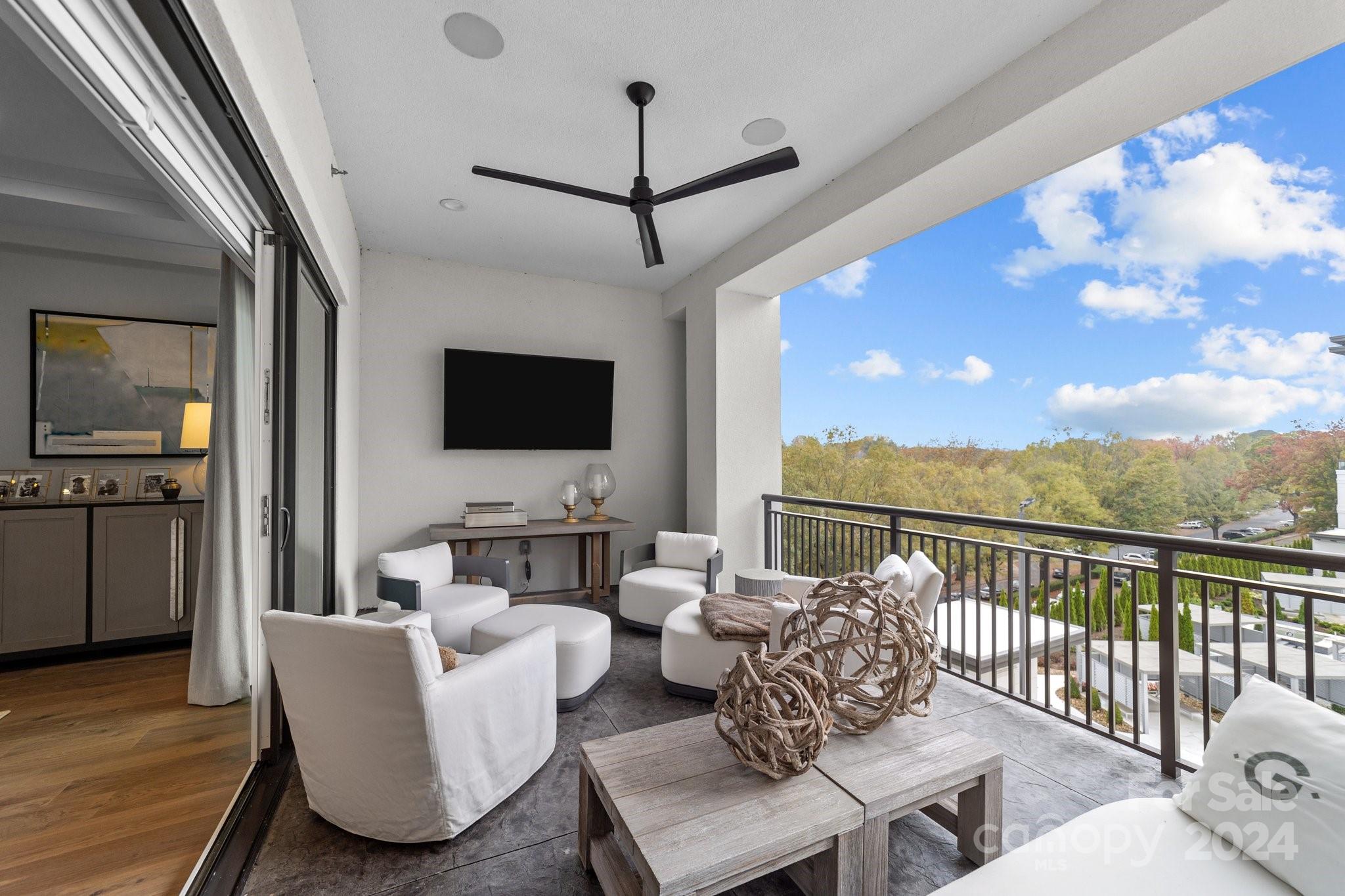 19329 Watermark Drive Unit: 142
