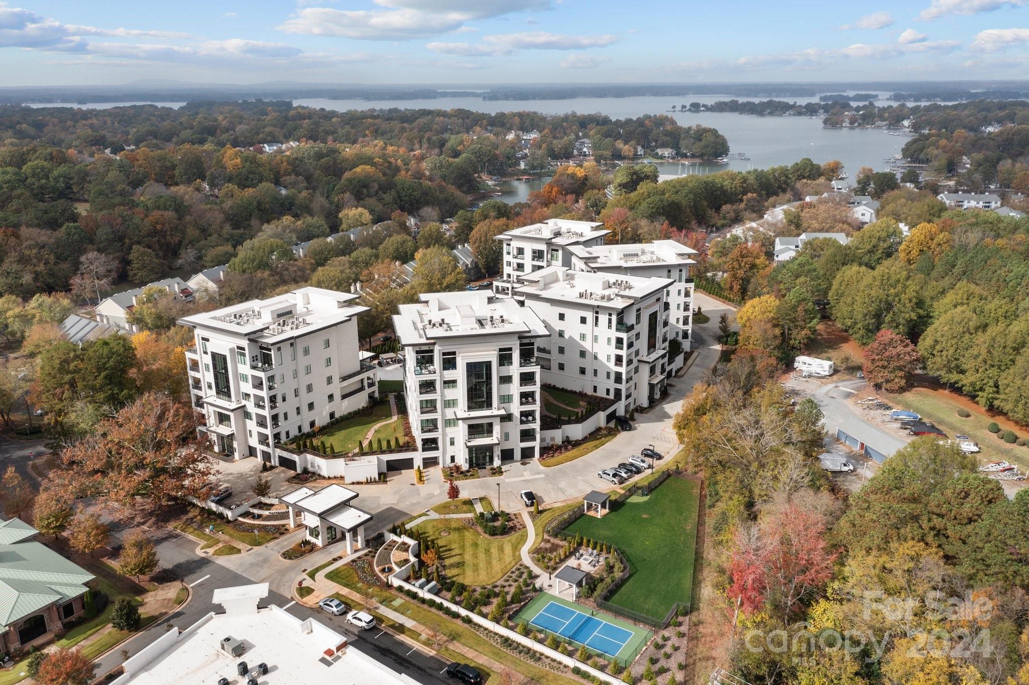 19329 Watermark Drive Unit: 142
