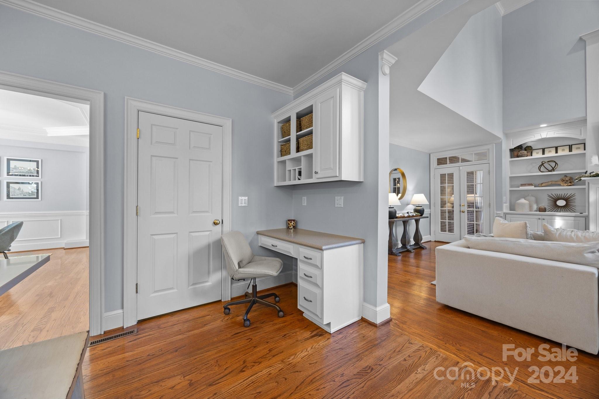 9442 Titus Lane