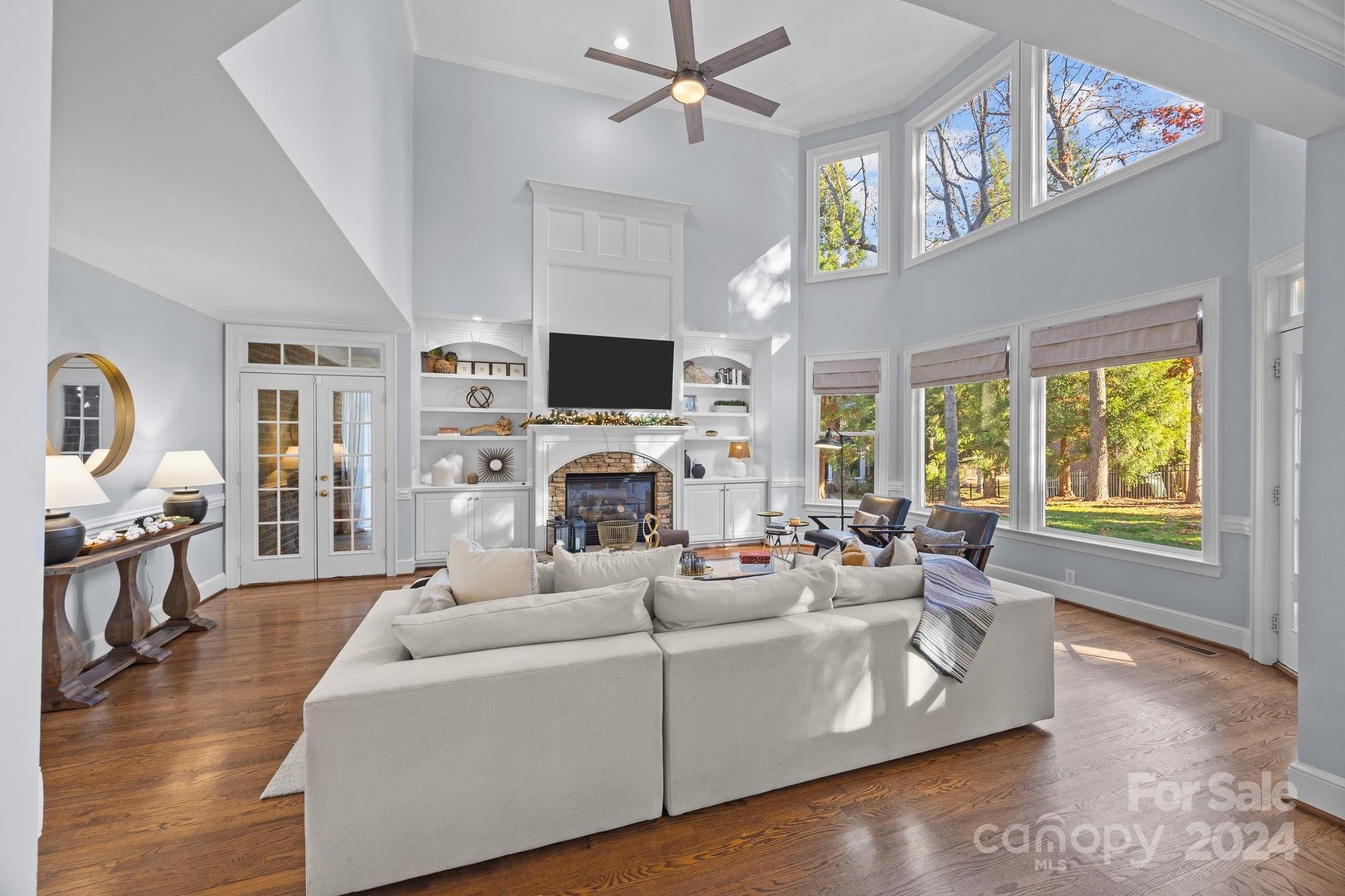 9442 Titus Lane