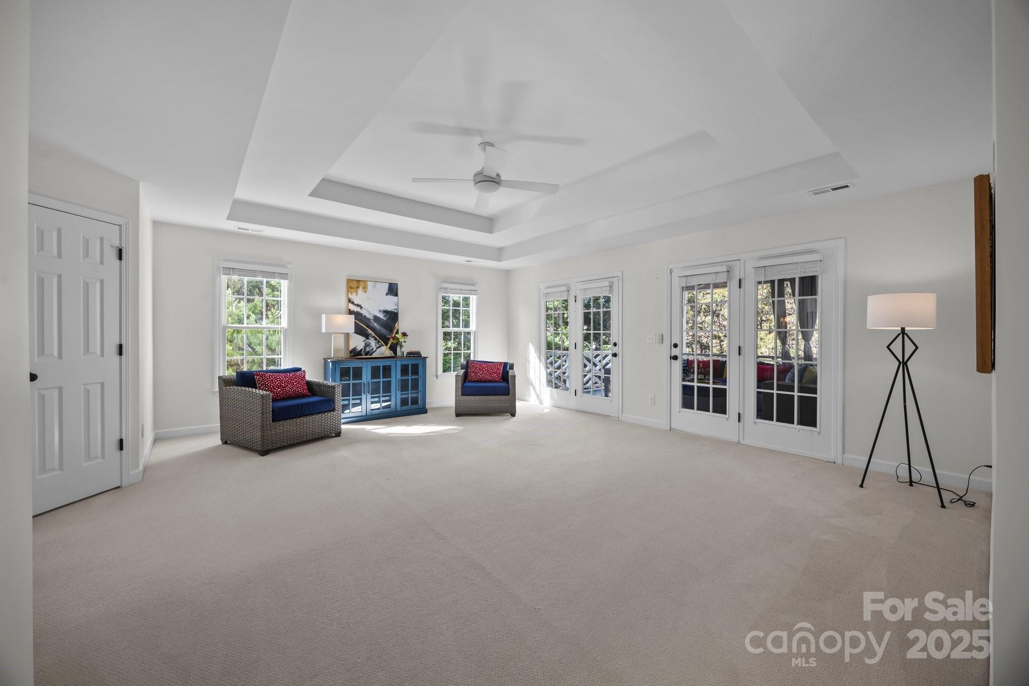 11911 Farnborough Road