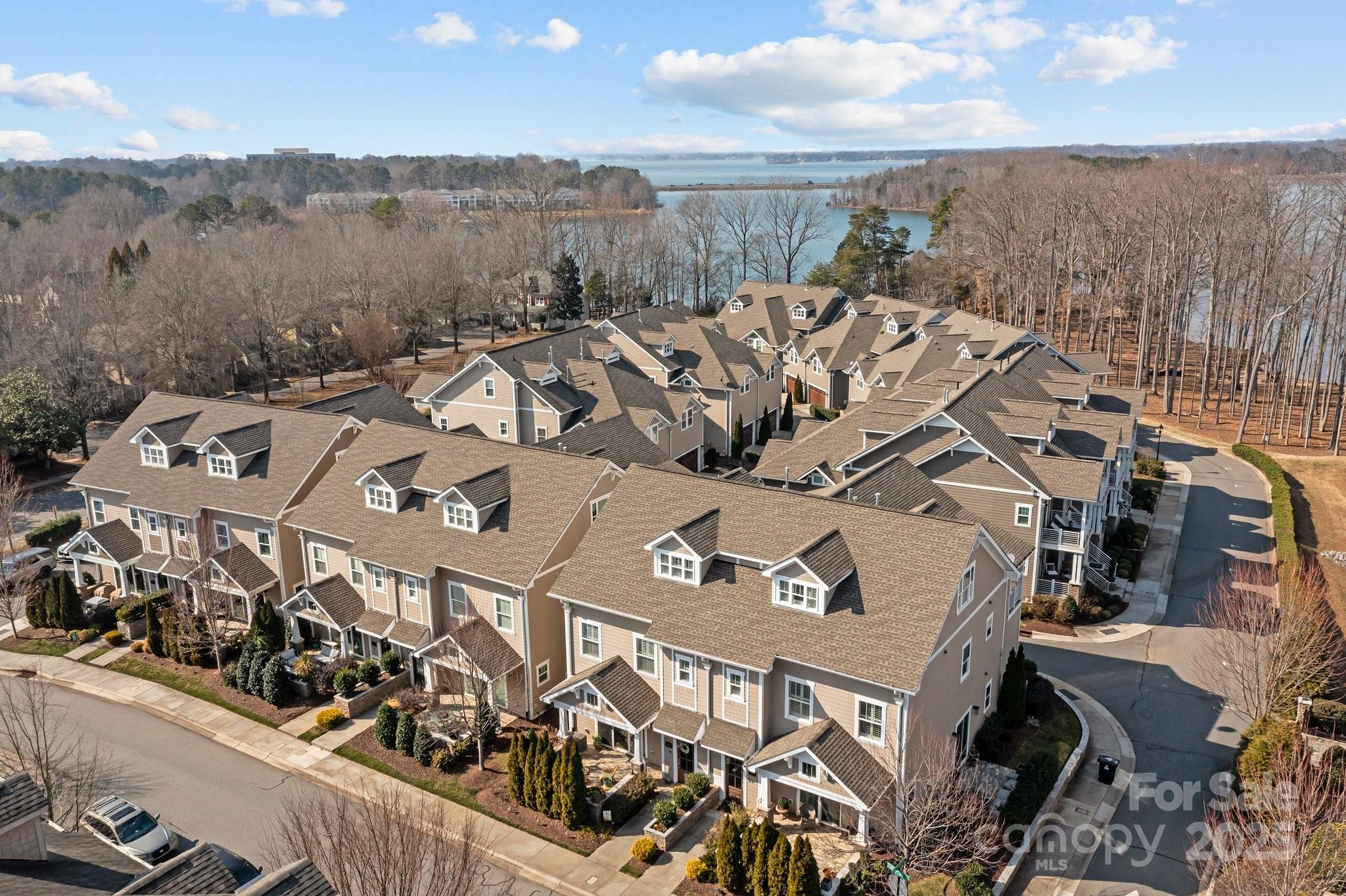 736 Amalfi Drive