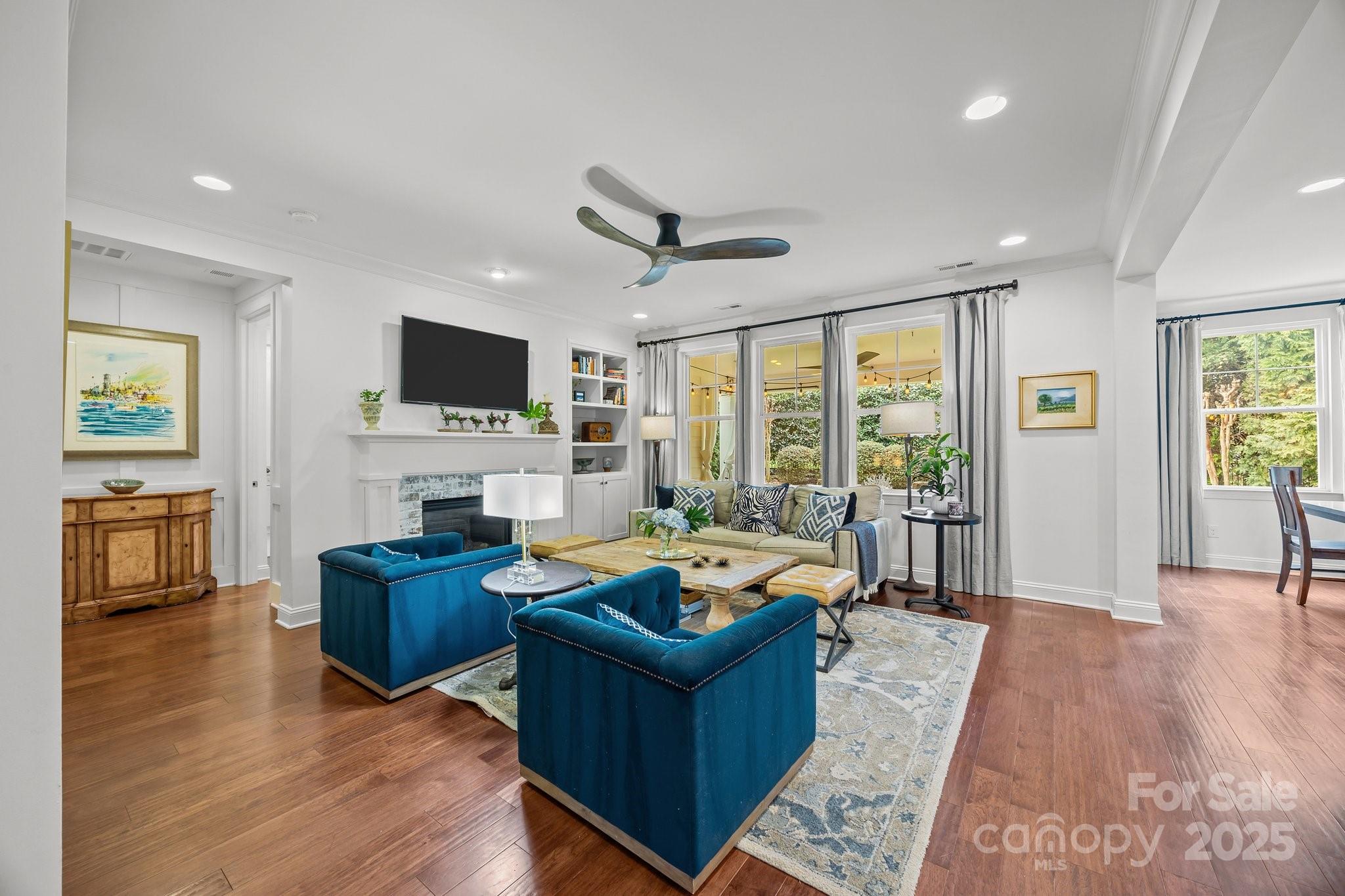 15913 Robbins Green Drive