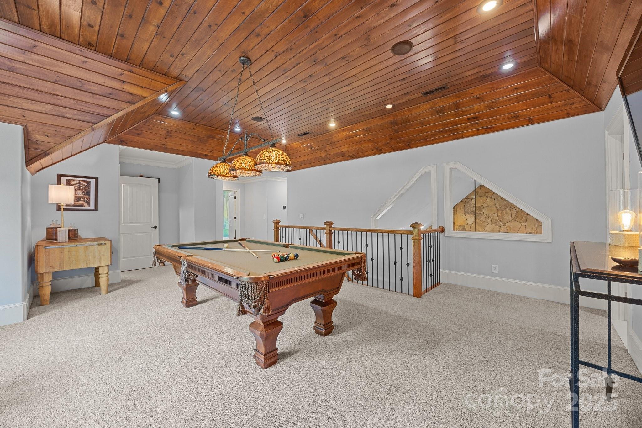 21305 Sandy Cove Road