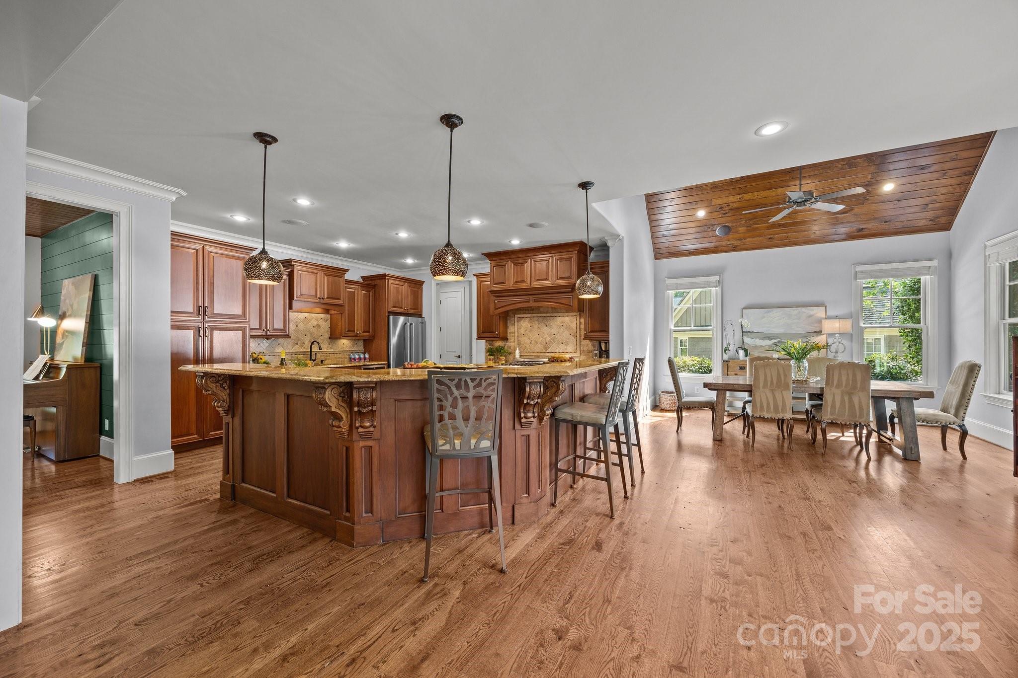 21305 Sandy Cove Road