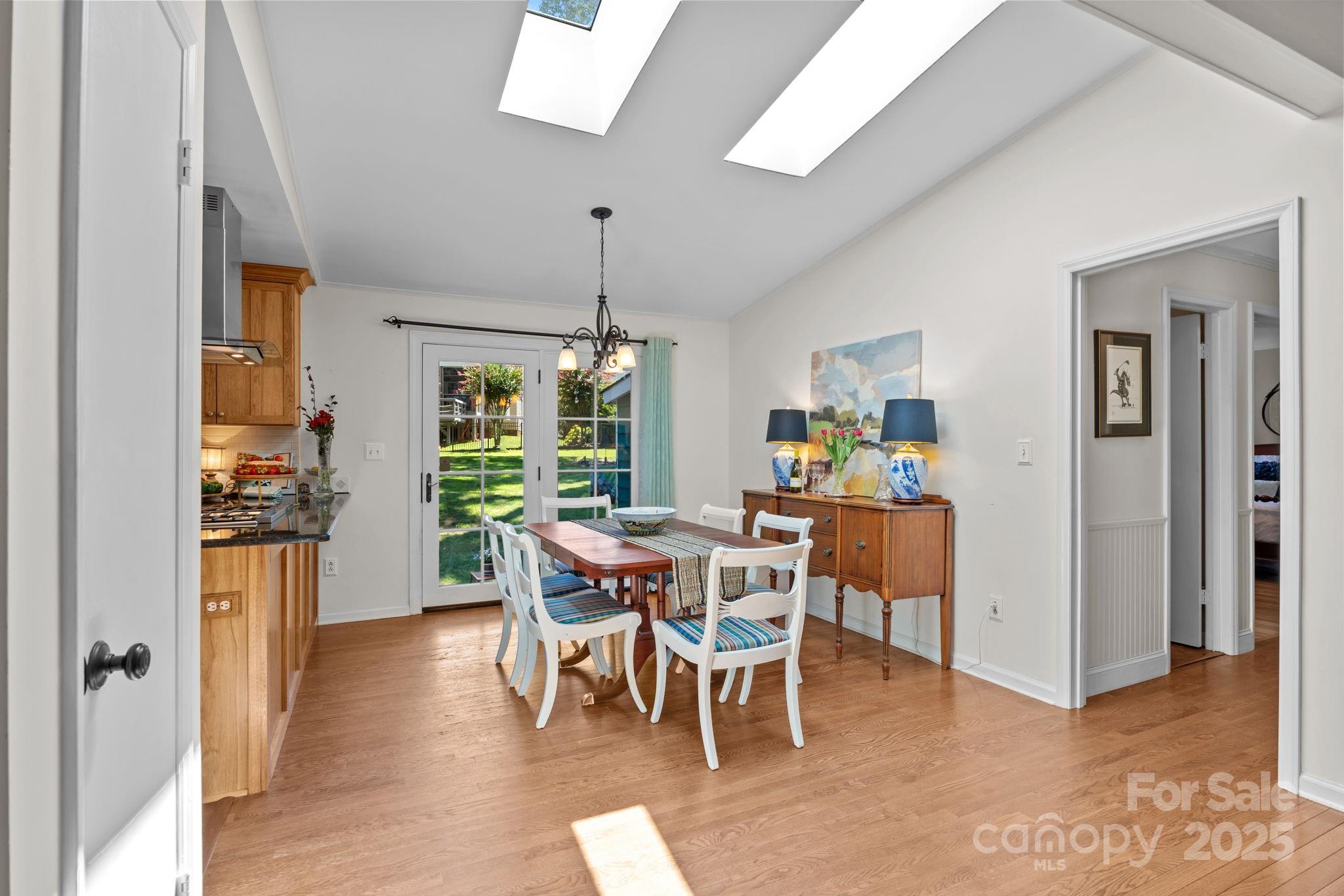 21300 Sandy Cove Road