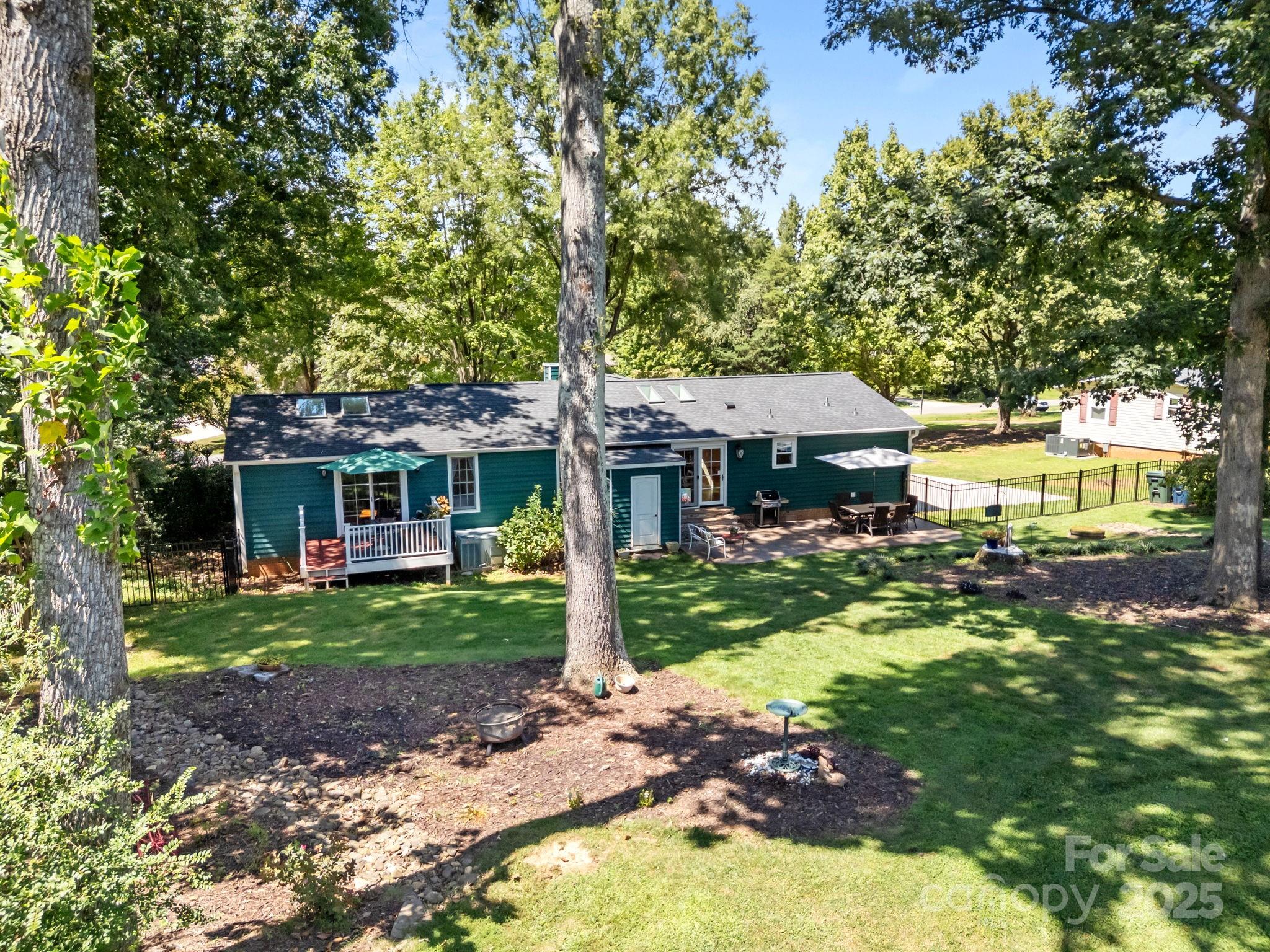 21300 Sandy Cove Road