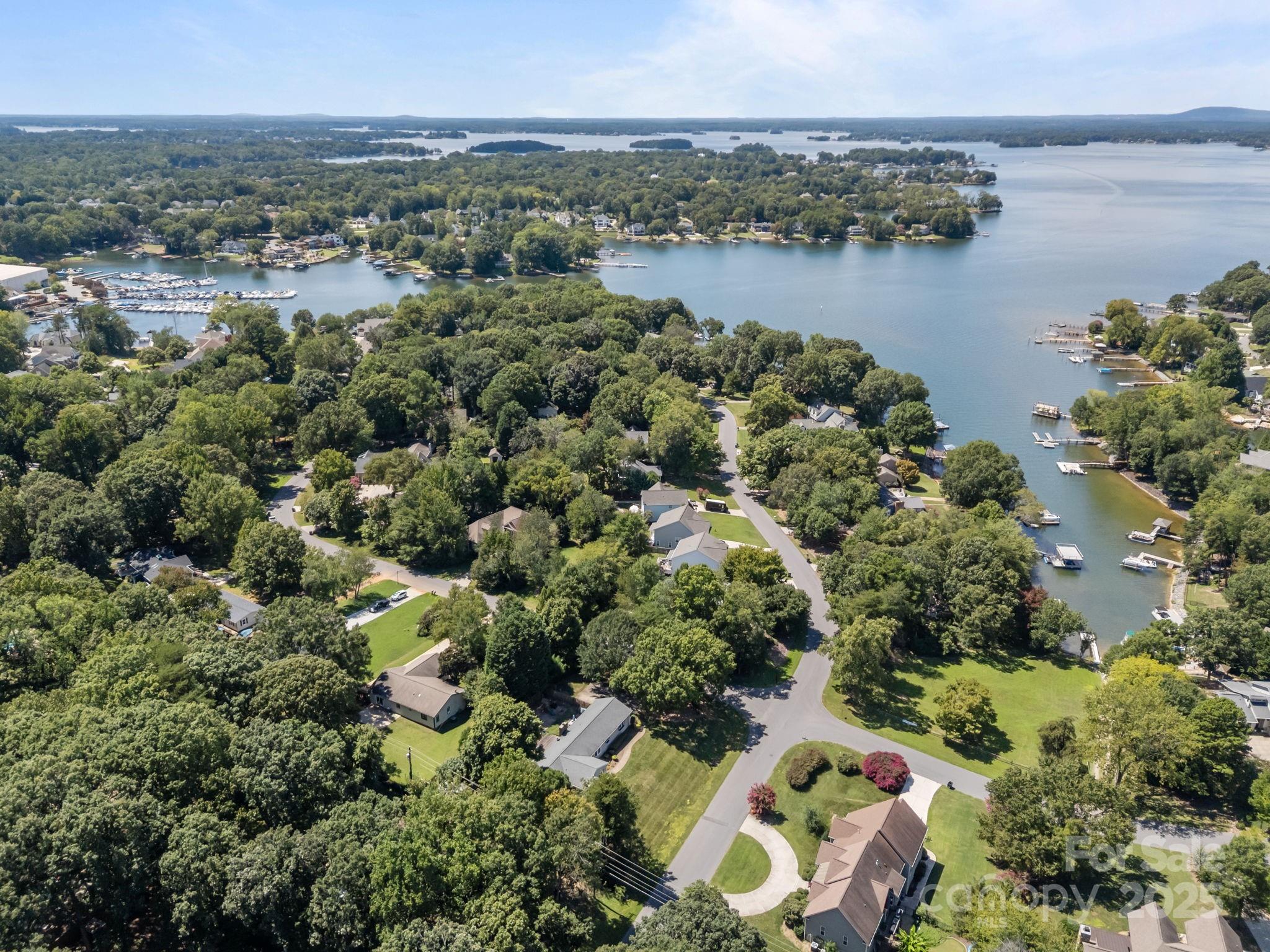 21300 Sandy Cove Road
