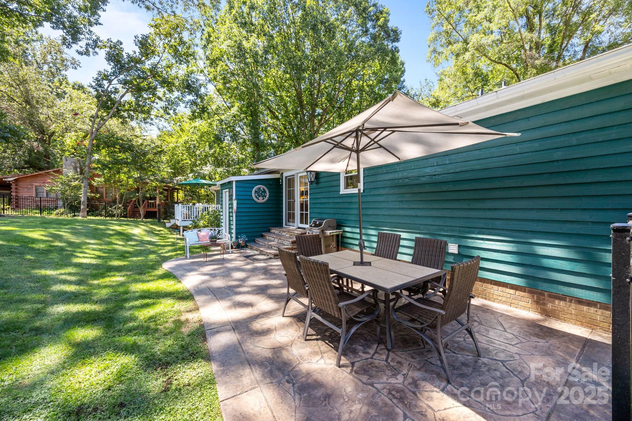 21300 Sandy Cove Road