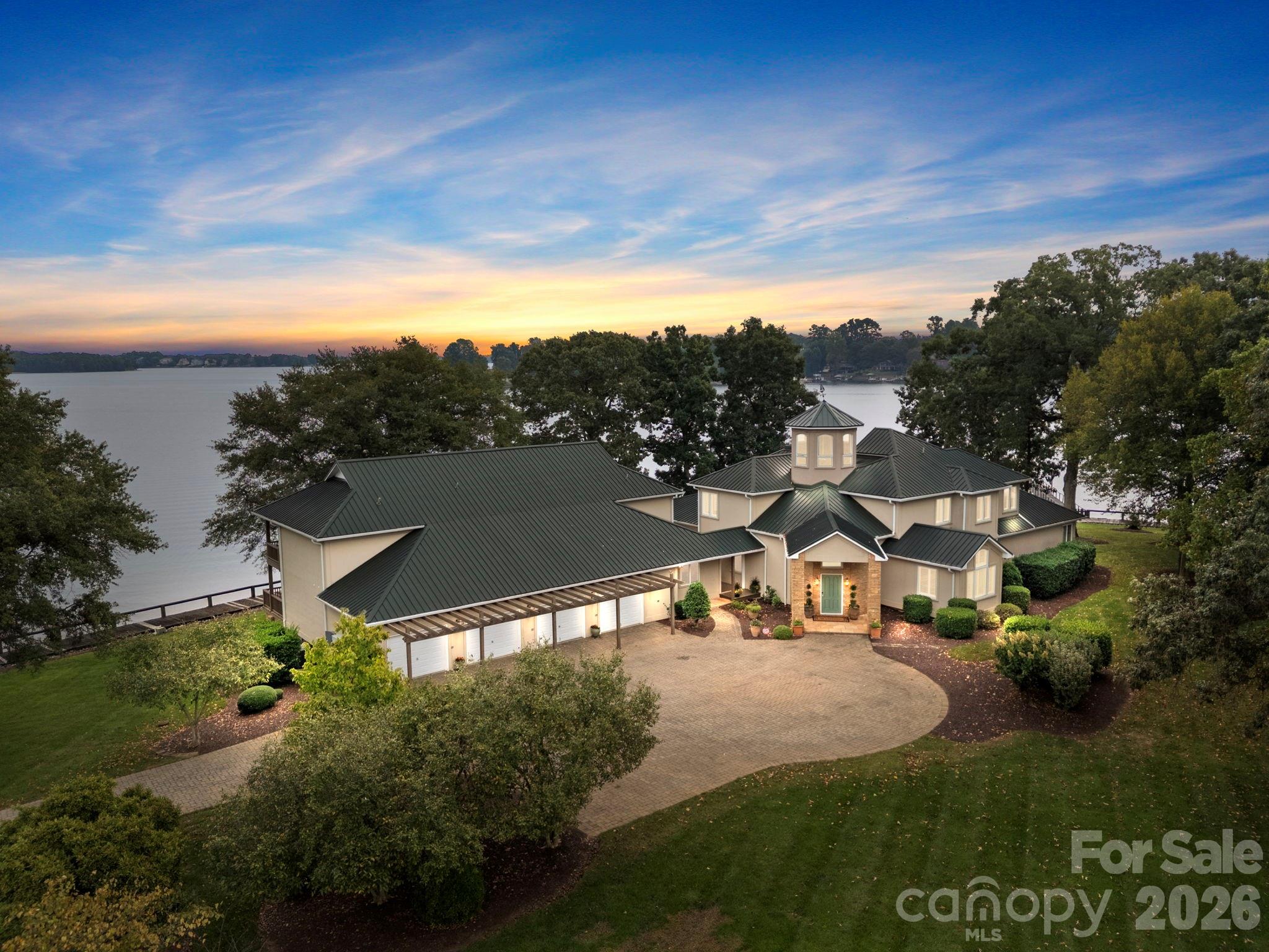 1890 Yacht Club Drive
