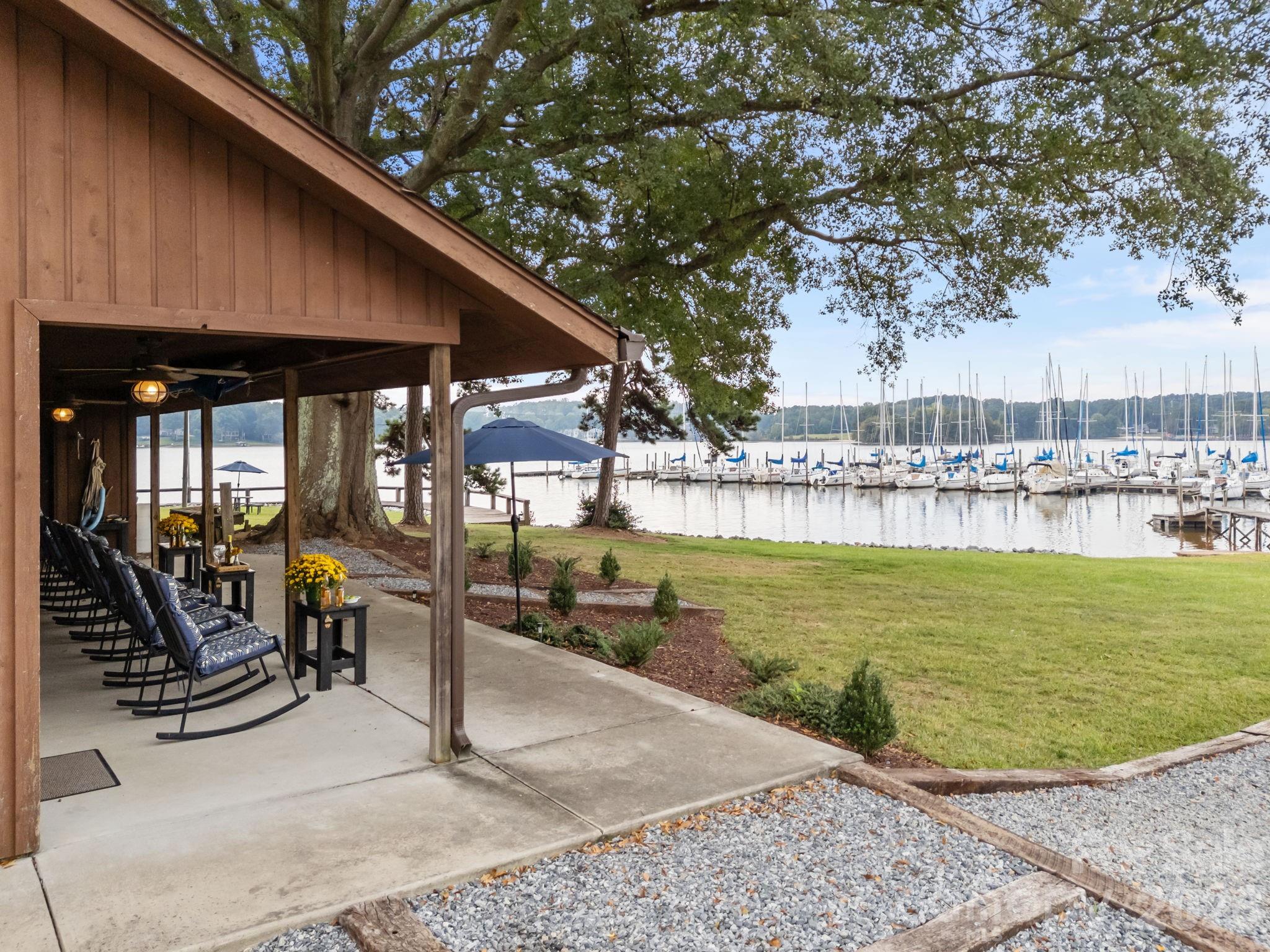 1887 Yacht Club Drive