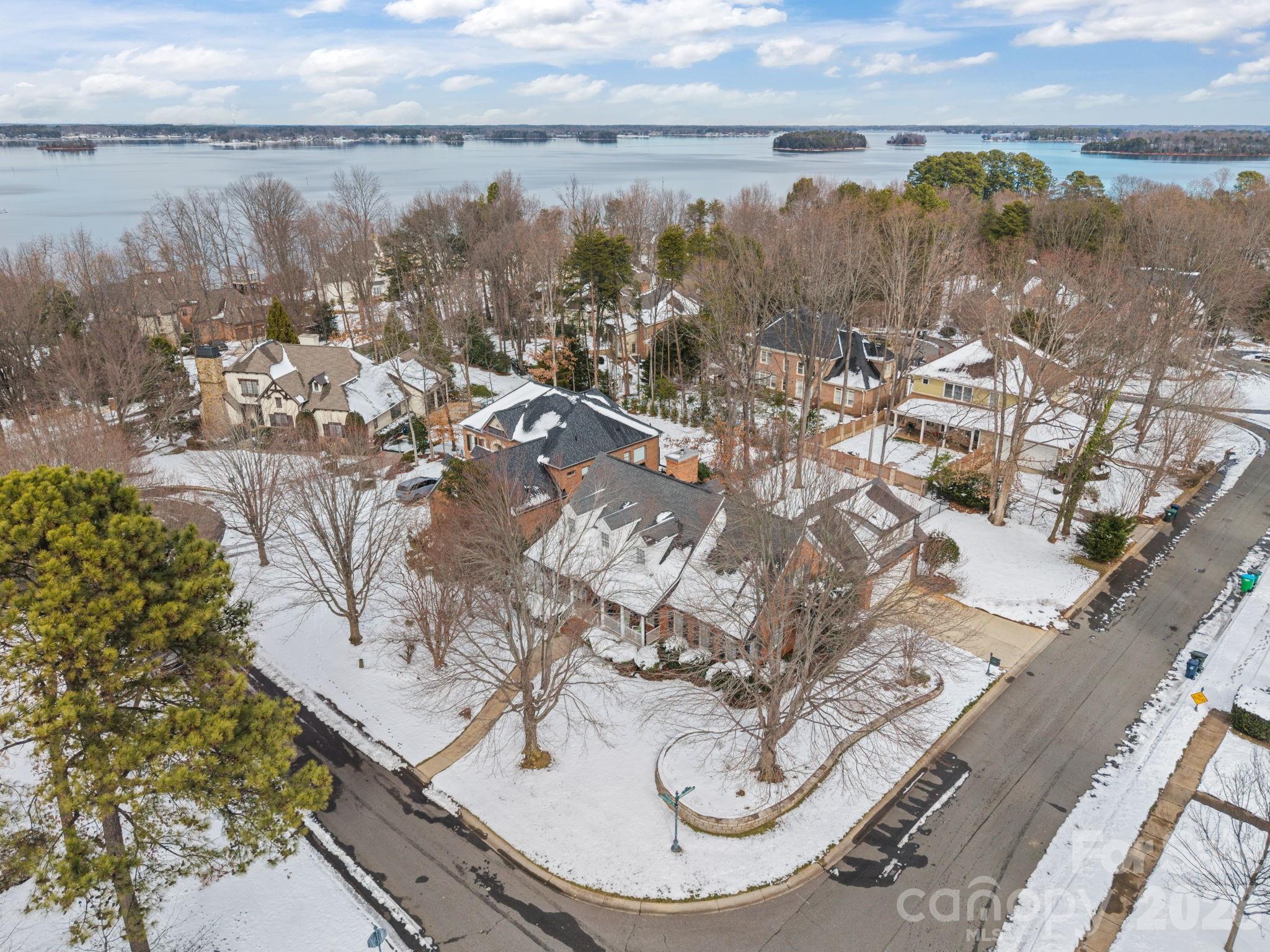 18603 Town Harbour Road