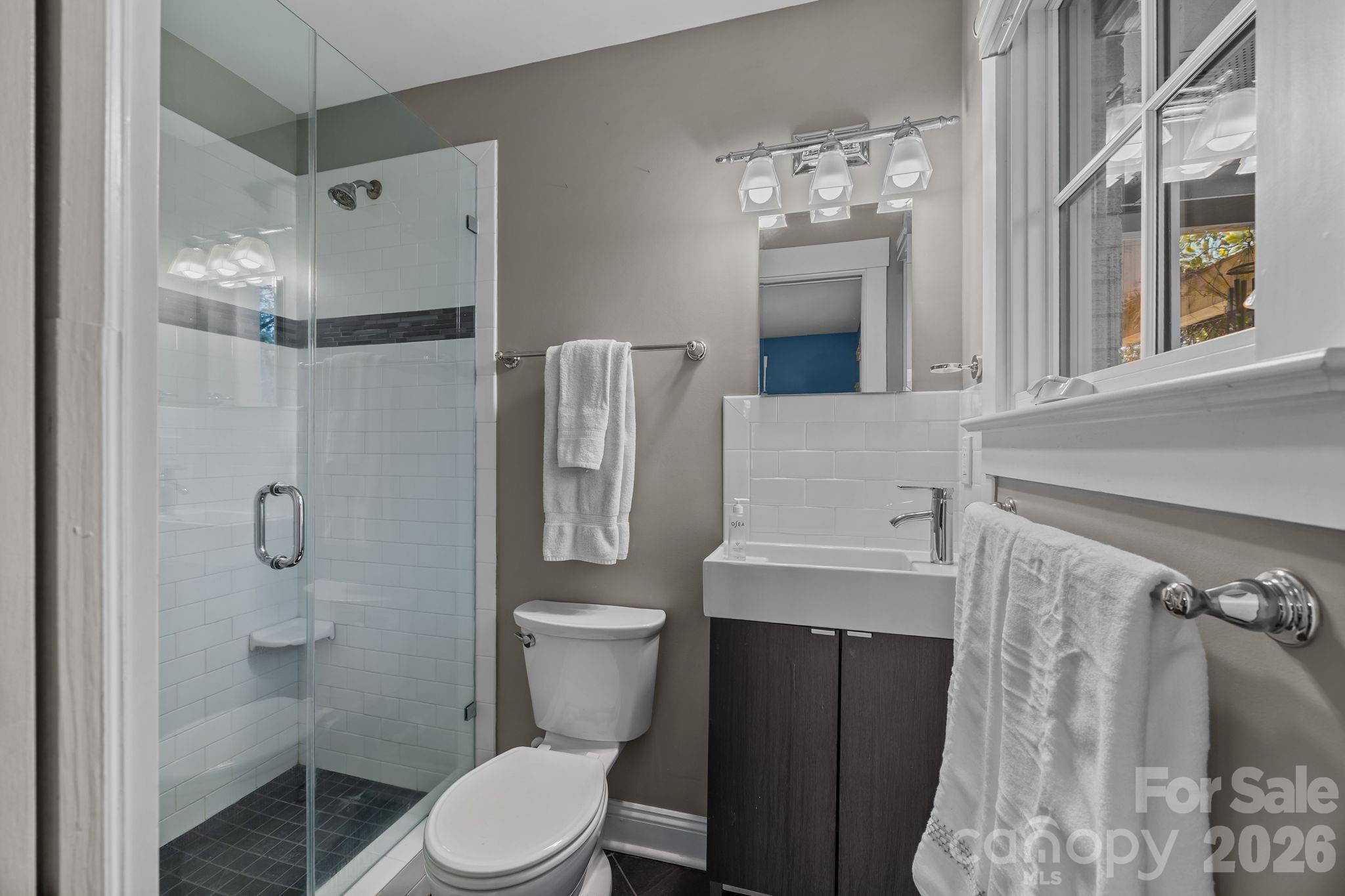 8777/8811 Hickory Ridge Road