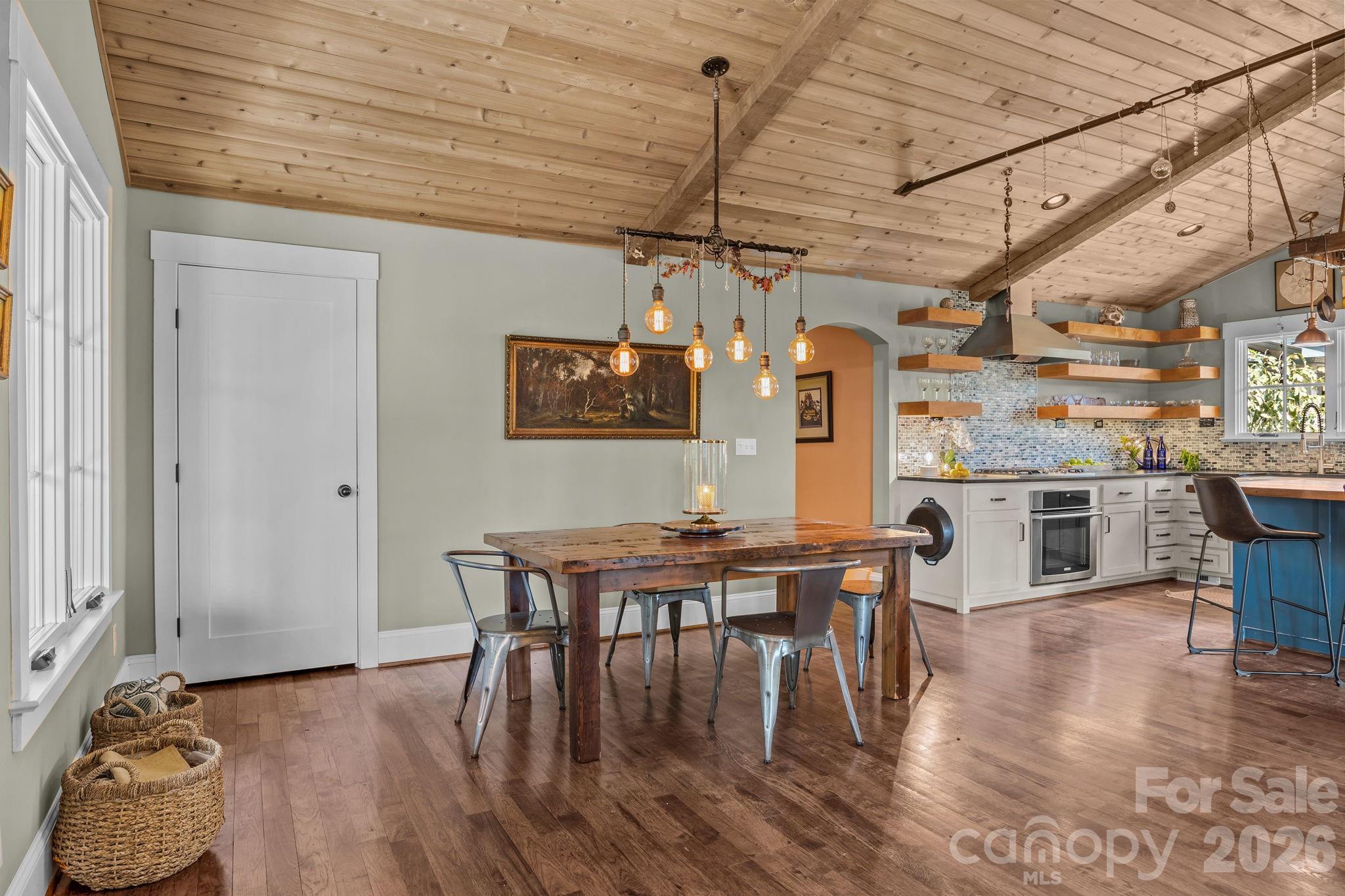8777/8811 Hickory Ridge Road