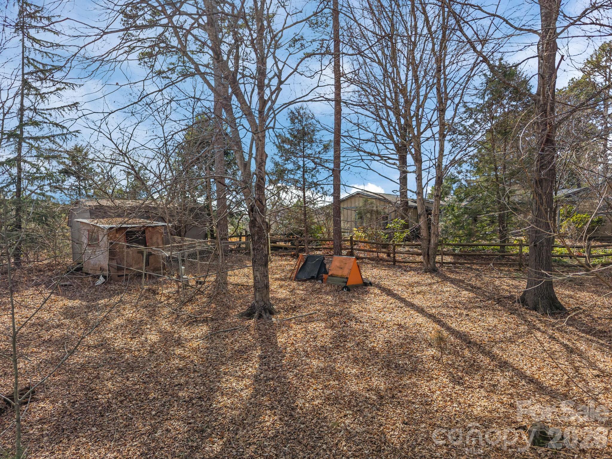 8777/8811 Hickory Ridge Road