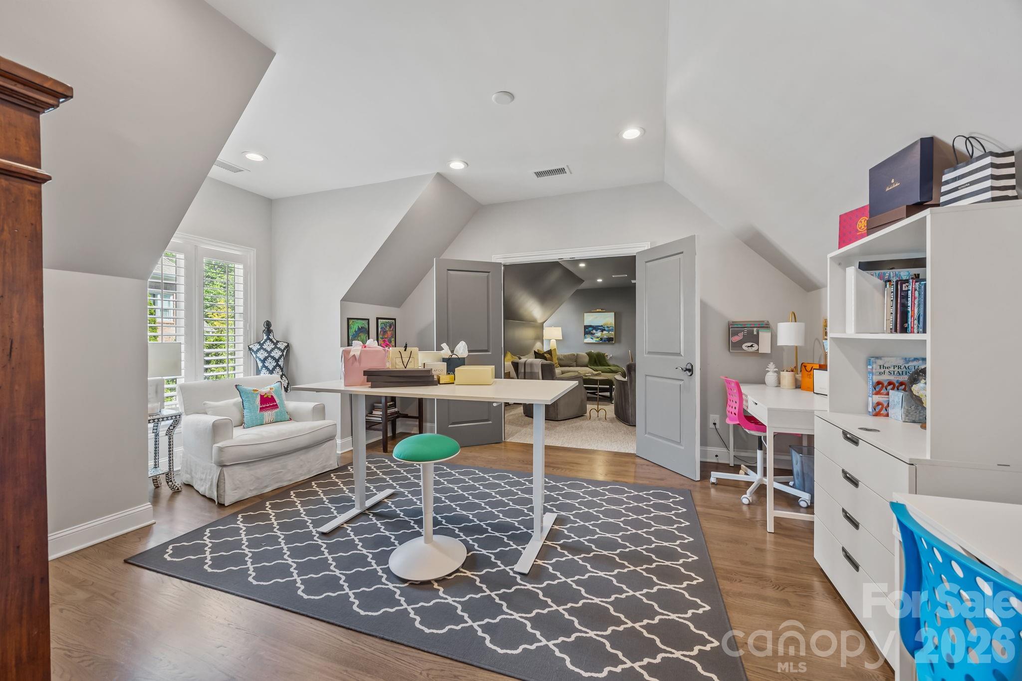 18710 Peninsula Cove Lane