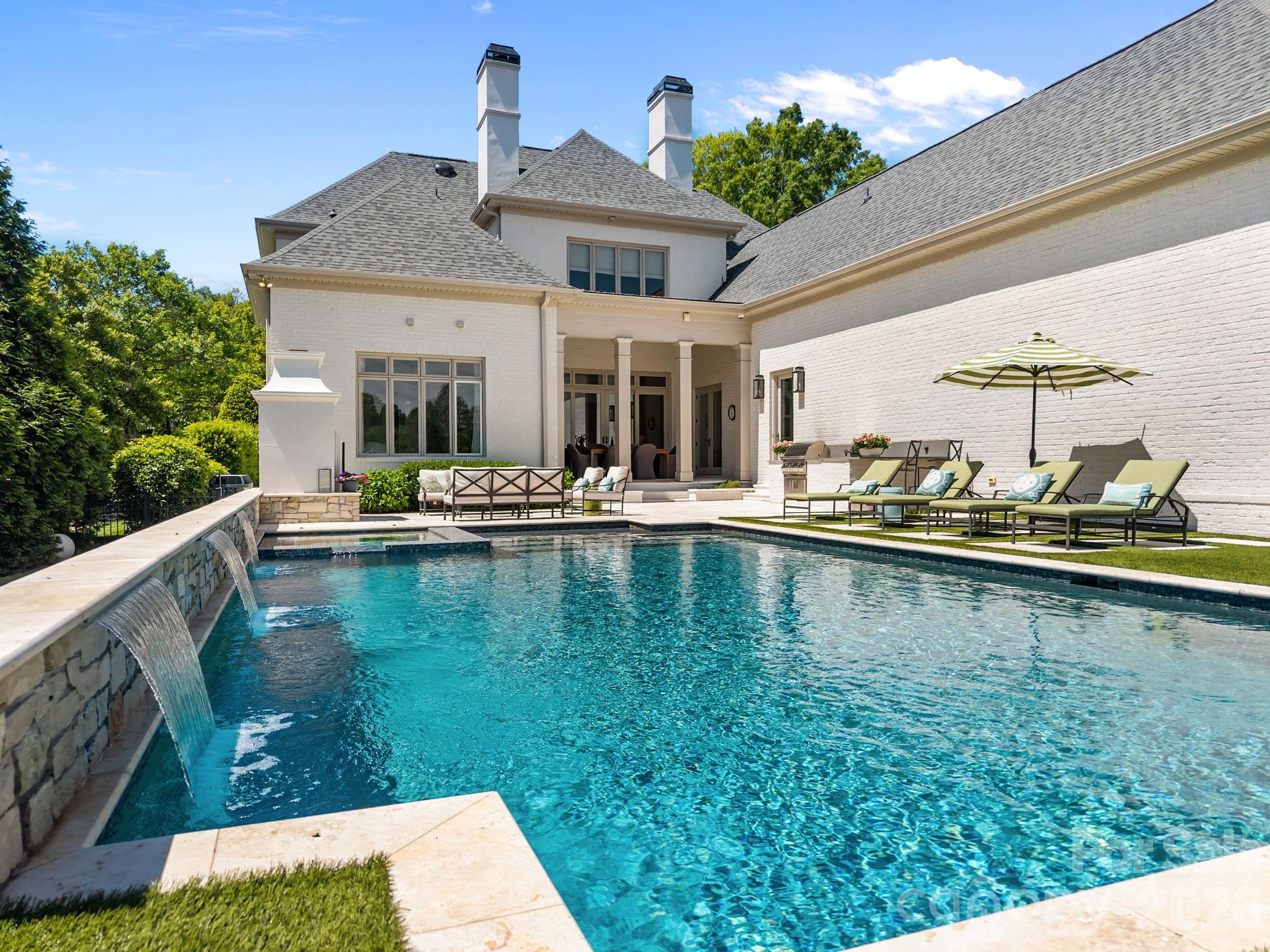 18710 Peninsula Cove Lane