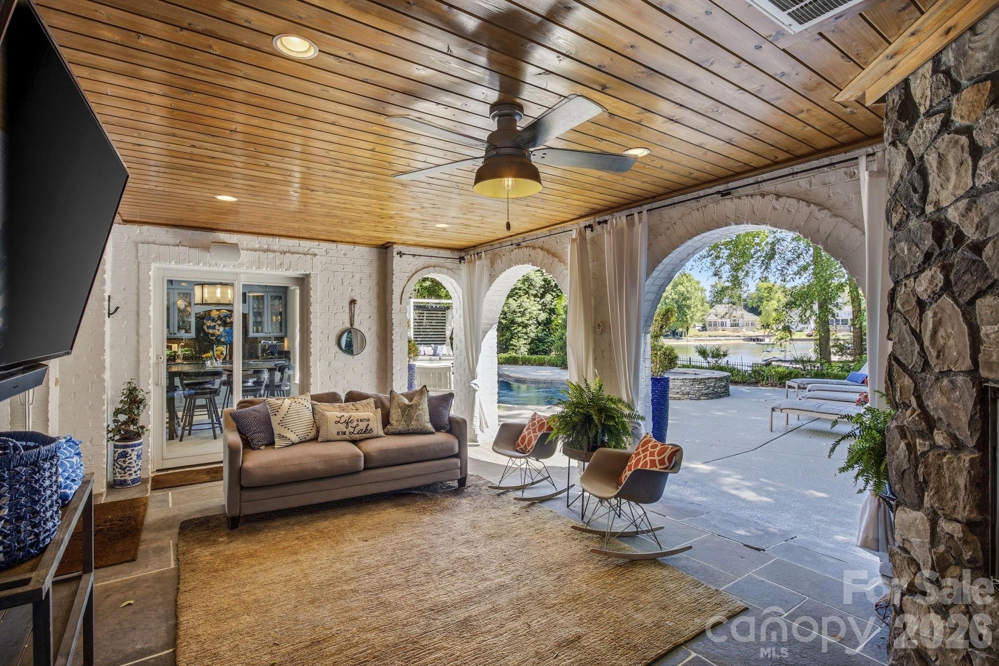 19506 Mary Ardrey Circle