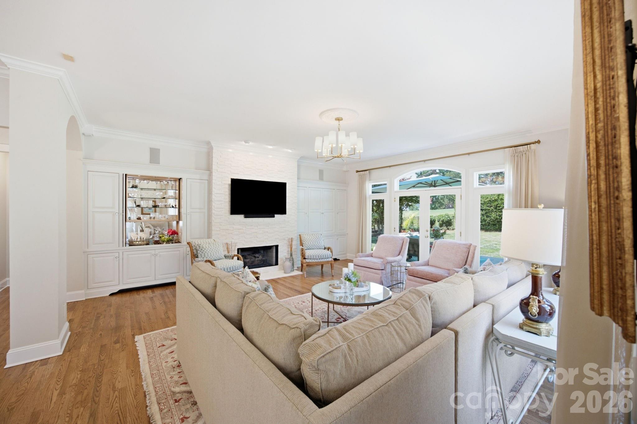 18416 Peninsula Club Drive